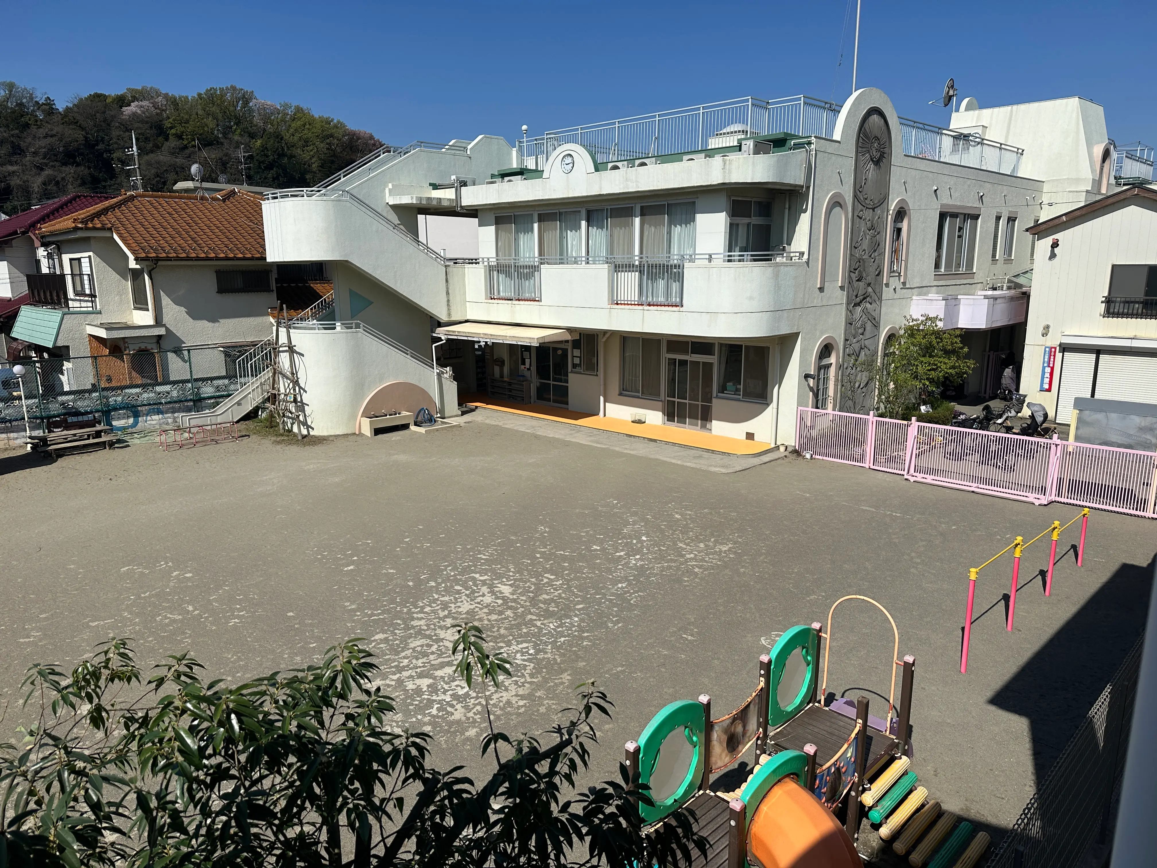 西谷保育園の園の概要と一日の過ごし方